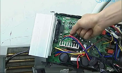 正定美的空调电话是多少